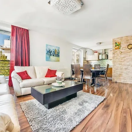 Apartament Primore