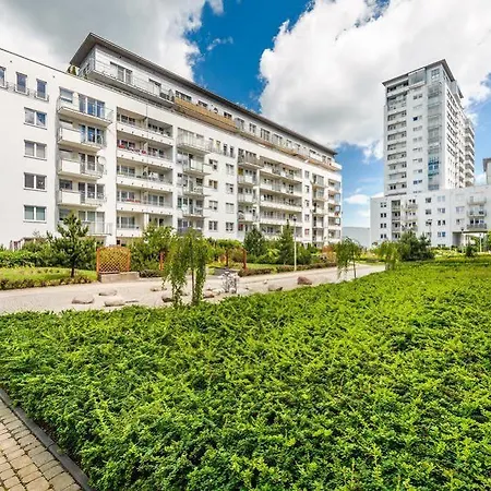 Primore Apartament *